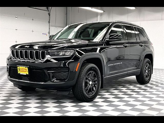 2023 Jeep Grand Cherokee Laredo