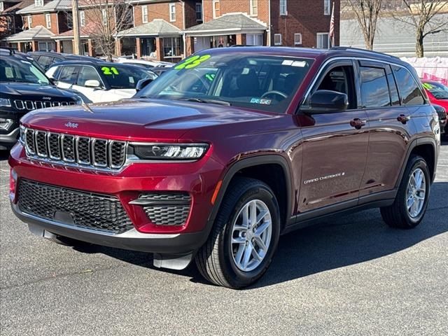 2023 Jeep Grand Cherokee Laredo