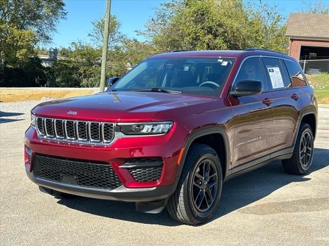 2023 Jeep Grand Cherokee Laredo