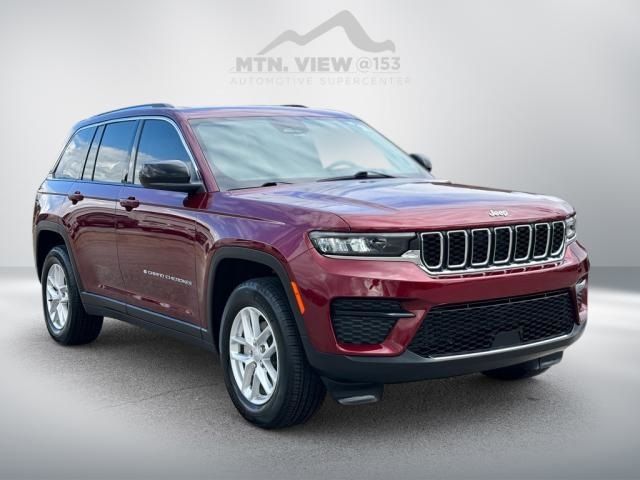 2023 Jeep Grand Cherokee Laredo