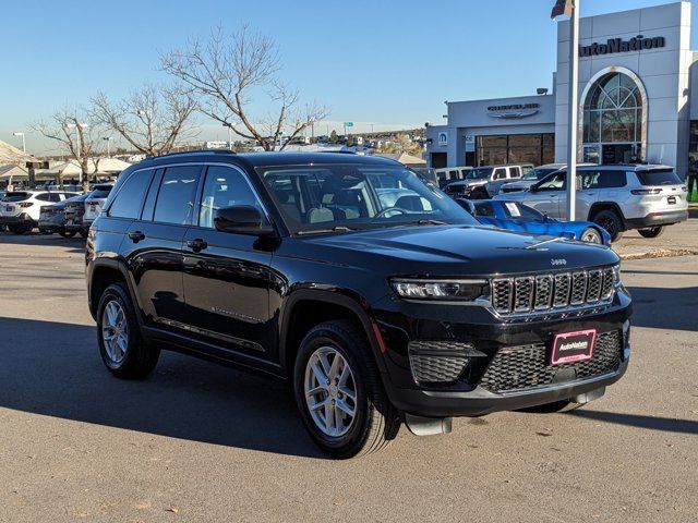 2023 Jeep Grand Cherokee Laredo