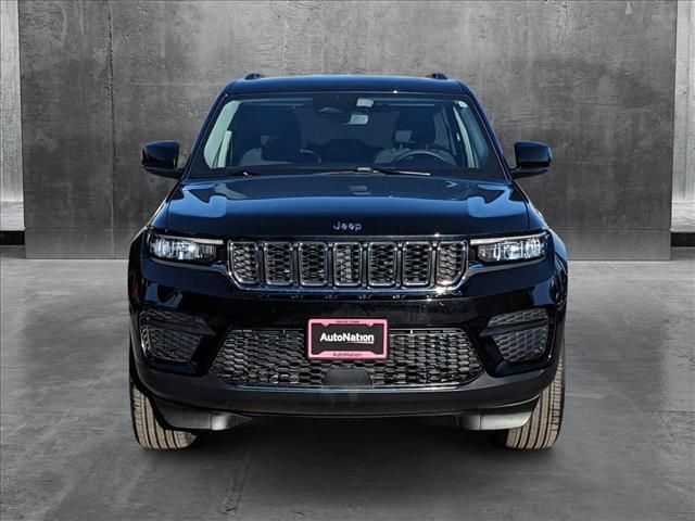 2023 Jeep Grand Cherokee Laredo