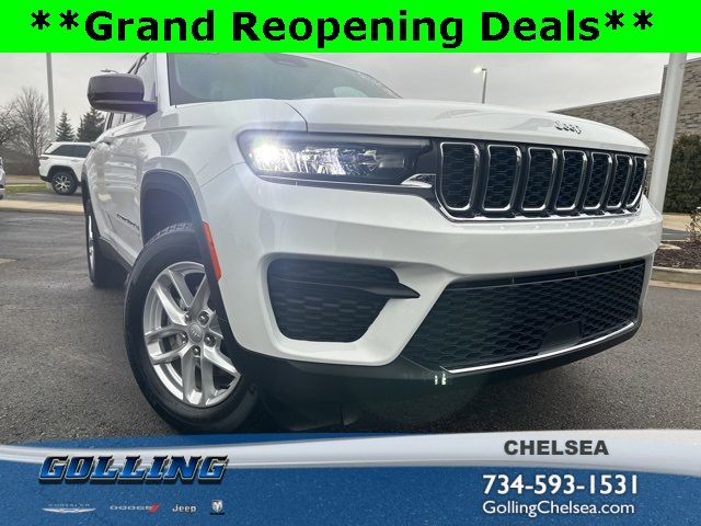 2023 Jeep Grand Cherokee Laredo