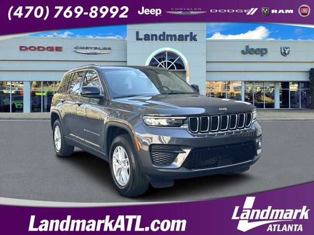 2023 Jeep Grand Cherokee Laredo