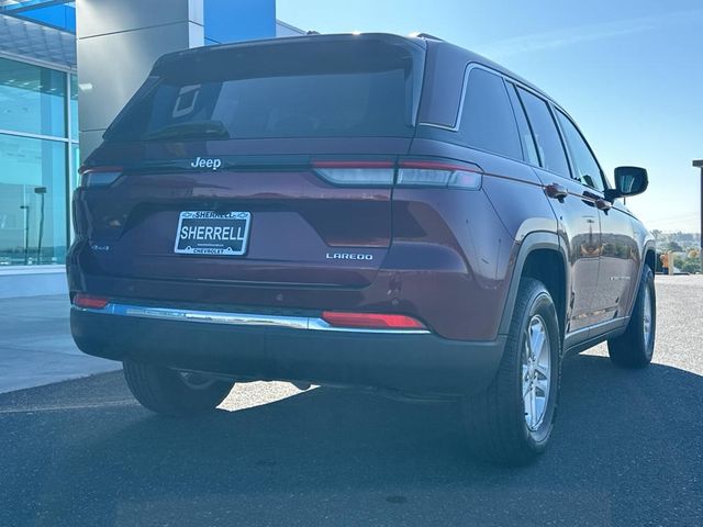 2023 Jeep Grand Cherokee Laredo