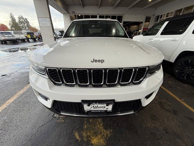 2023 Jeep Grand Cherokee Laredo