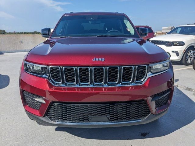 2023 Jeep Grand Cherokee Laredo