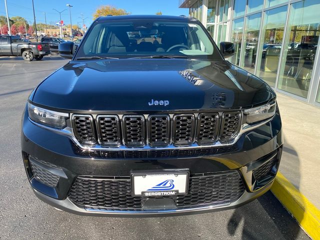 2023 Jeep Grand Cherokee Laredo X