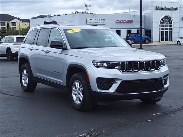 2023 Jeep Grand Cherokee Laredo