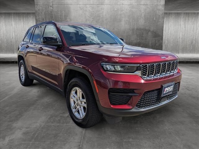 2023 Jeep Grand Cherokee Laredo