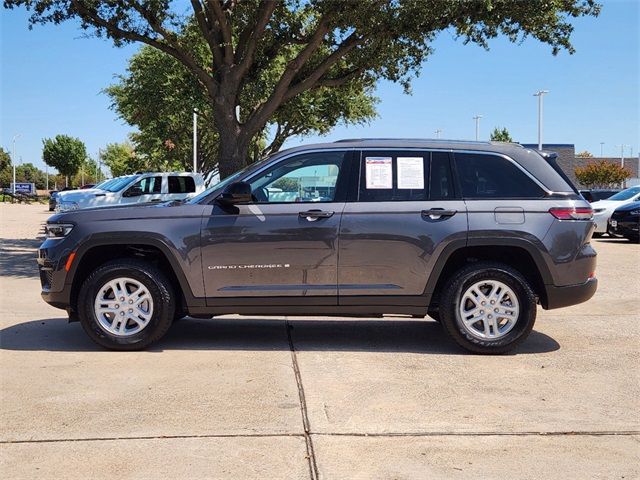 2023 Jeep Grand Cherokee Laredo