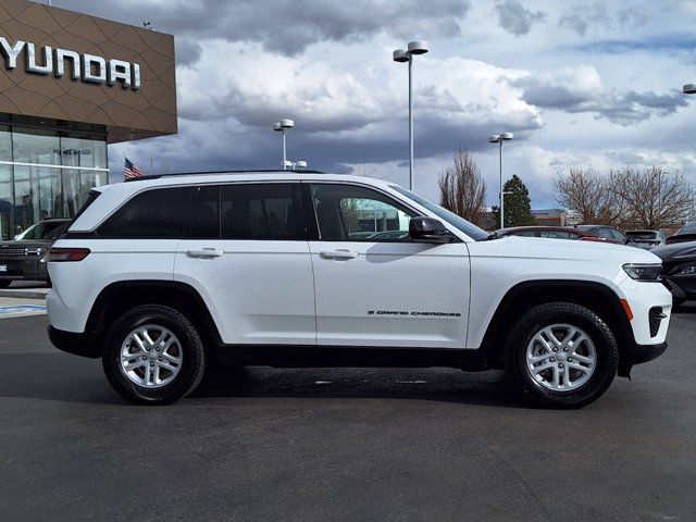 2023 Jeep Grand Cherokee Laredo