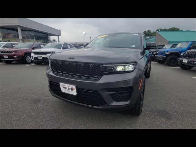 2023 Jeep Grand Cherokee Altitude