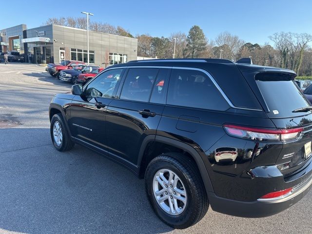 2023 Jeep Grand Cherokee Laredo