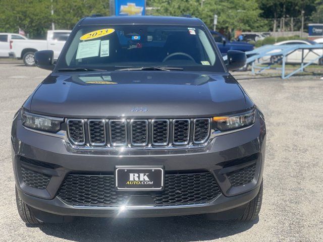 2023 Jeep Grand Cherokee Laredo