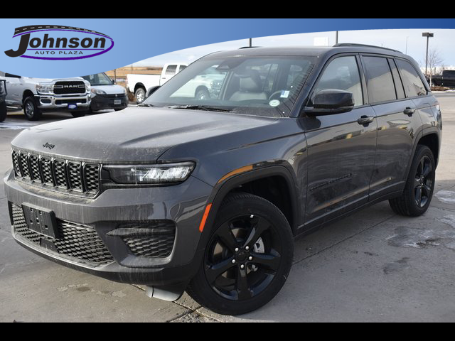 2023 Jeep Grand Cherokee Altitude