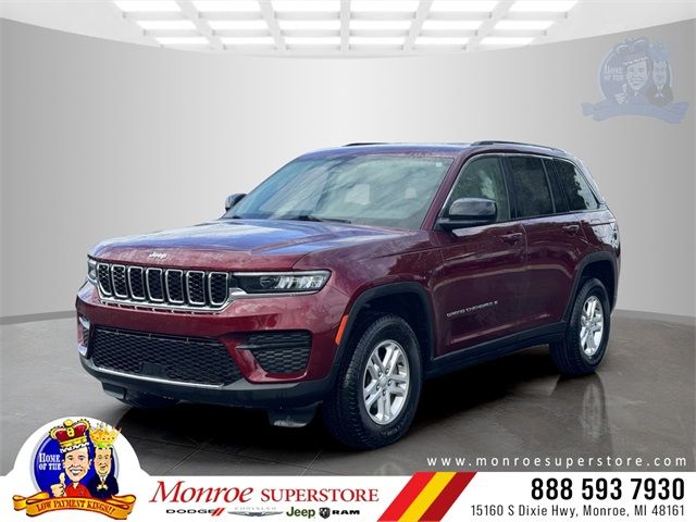 2023 Jeep Grand Cherokee Laredo