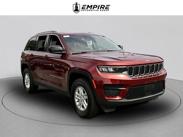 2023 Jeep Grand Cherokee Laredo