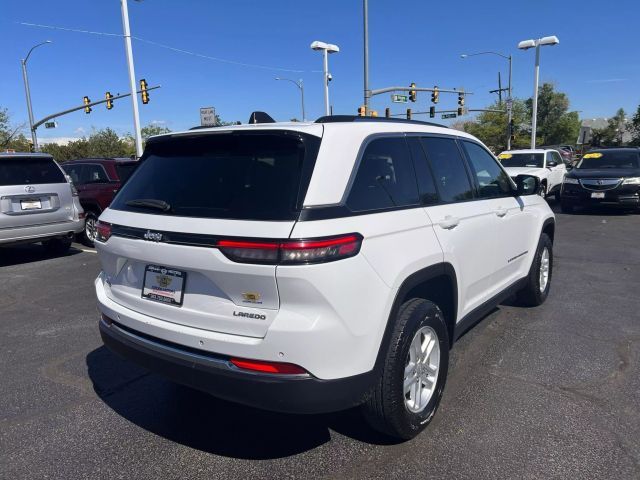 2023 Jeep Grand Cherokee Laredo