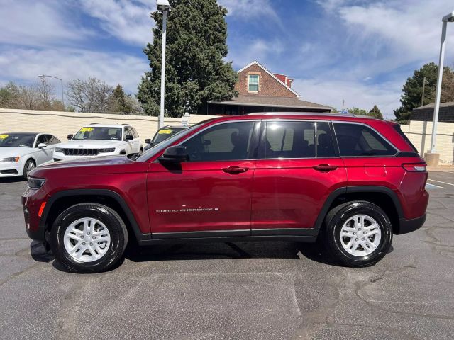 2023 Jeep Grand Cherokee Laredo