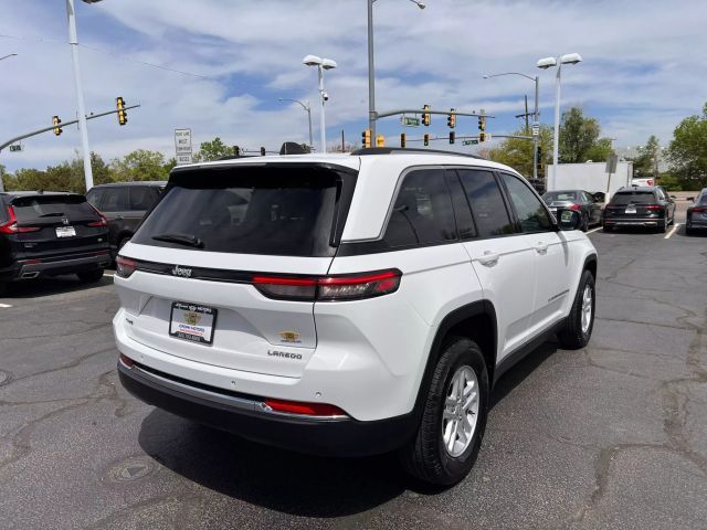 2023 Jeep Grand Cherokee Laredo