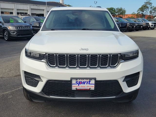 2023 Jeep Grand Cherokee Laredo X