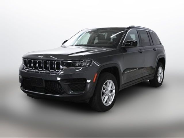 2023 Jeep Grand Cherokee Laredo X