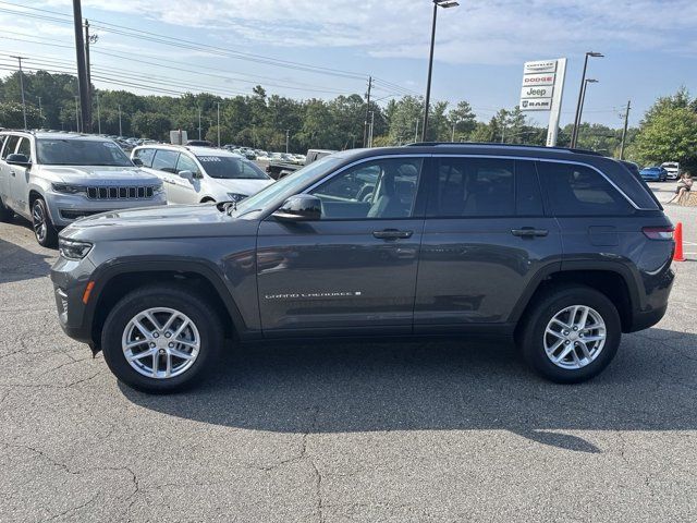 2023 Jeep Grand Cherokee Laredo X