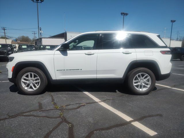 2023 Jeep Grand Cherokee Laredo X