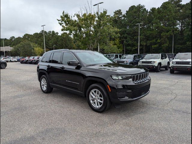 2023 Jeep Grand Cherokee Laredo X