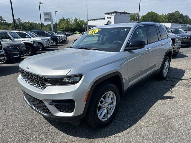 2023 Jeep Grand Cherokee Laredo X