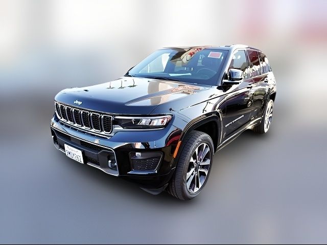 2023 Jeep Grand Cherokee Overland