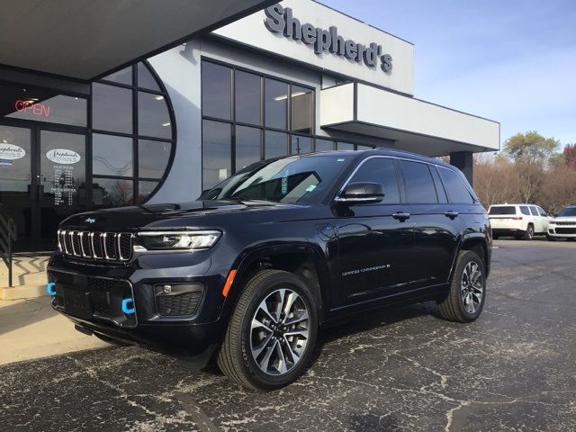 2023 Jeep Grand Cherokee 4xe Overland