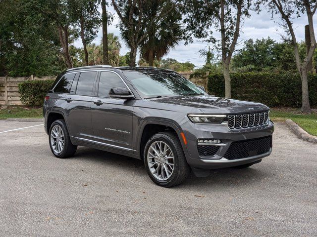 2023 Jeep Grand Cherokee Summit