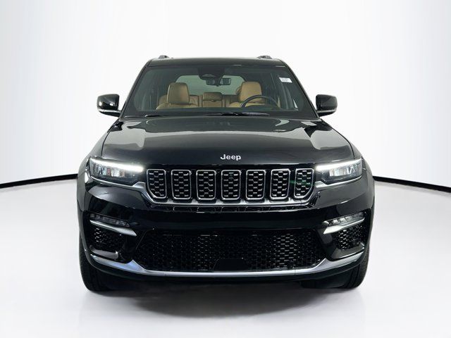 2023 Jeep Grand Cherokee Summit