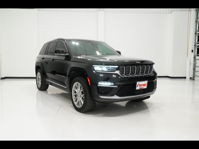 2023 Jeep Grand Cherokee Summit