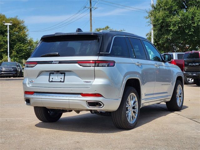 2023 Jeep Grand Cherokee Summit