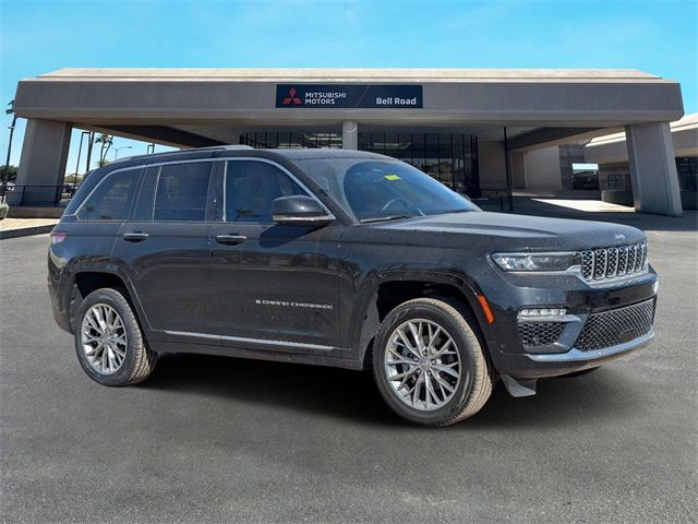 2023 Jeep Grand Cherokee Summit