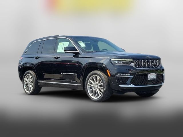 2023 Jeep Grand Cherokee Summit