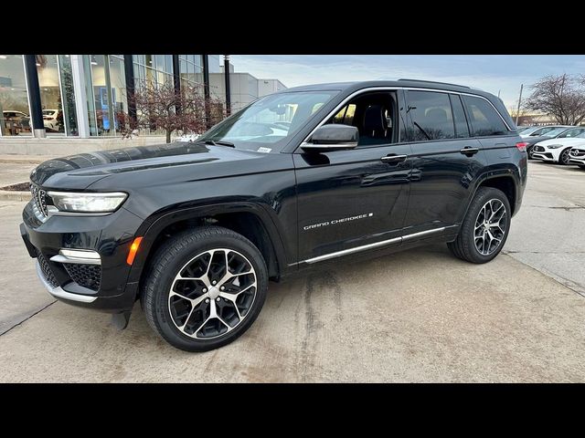 2023 Jeep Grand Cherokee Summit Reserve