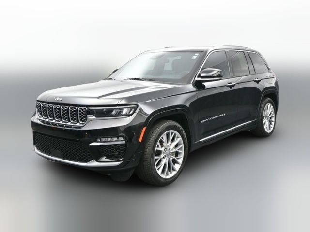 2023 Jeep Grand Cherokee Summit