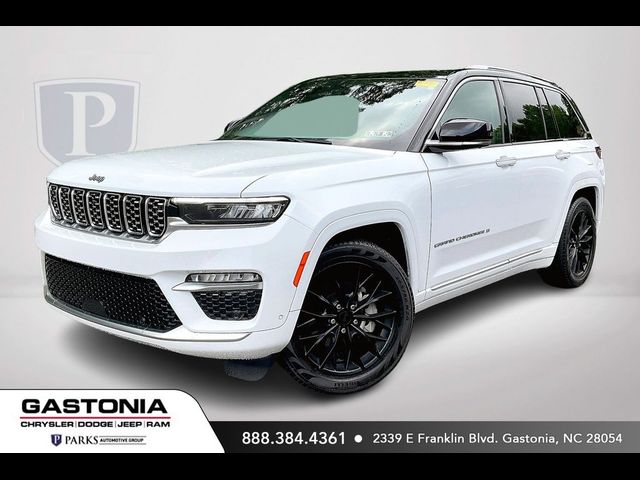 2023 Jeep Grand Cherokee Summit