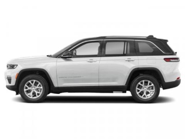 2023 Jeep Grand Cherokee Summit