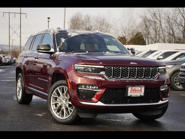 2023 Jeep Grand Cherokee Summit