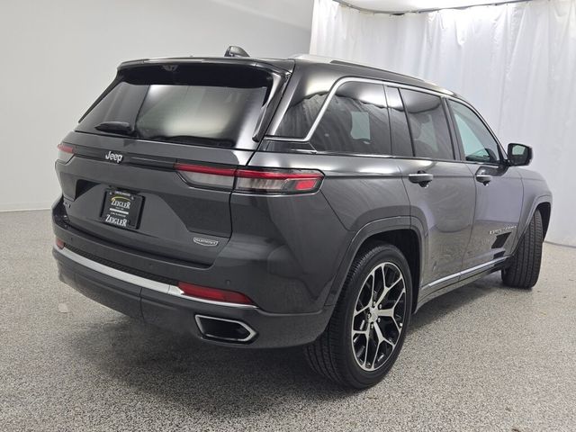 2023 Jeep Grand Cherokee Summit Reserve