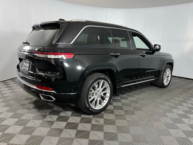 2023 Jeep Grand Cherokee Summit