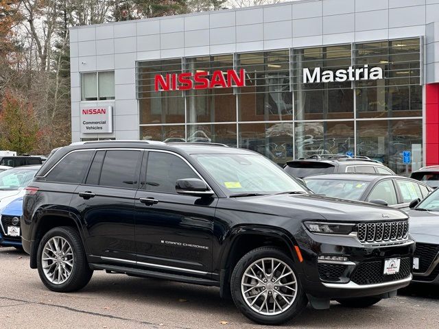 2023 Jeep Grand Cherokee Summit