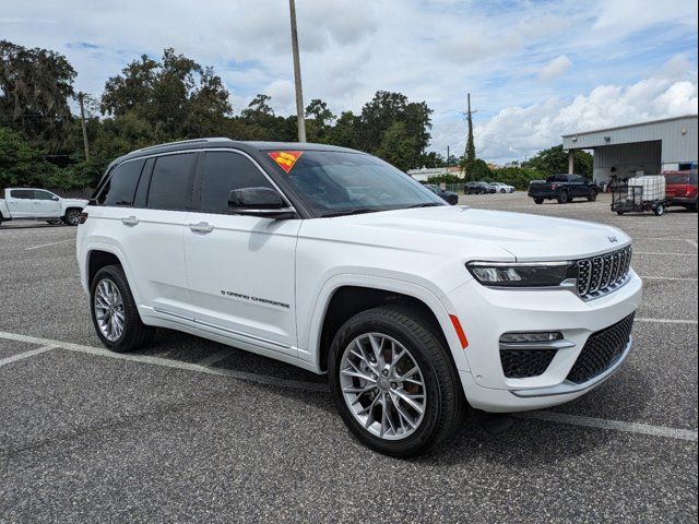 2023 Jeep Grand Cherokee Summit