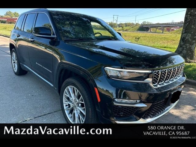 2023 Jeep Grand Cherokee Summit