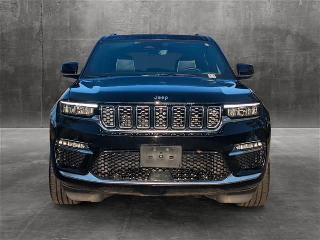 2023 Jeep Grand Cherokee Summit